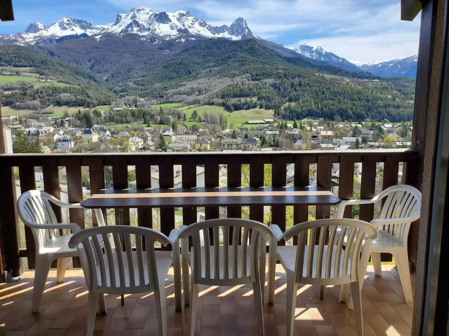 Appartement Chaleureux. Barcelonnette Zewnętrze zdjęcie